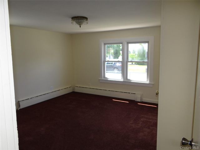 272 12th Avenue, West Babylon, NY 11704