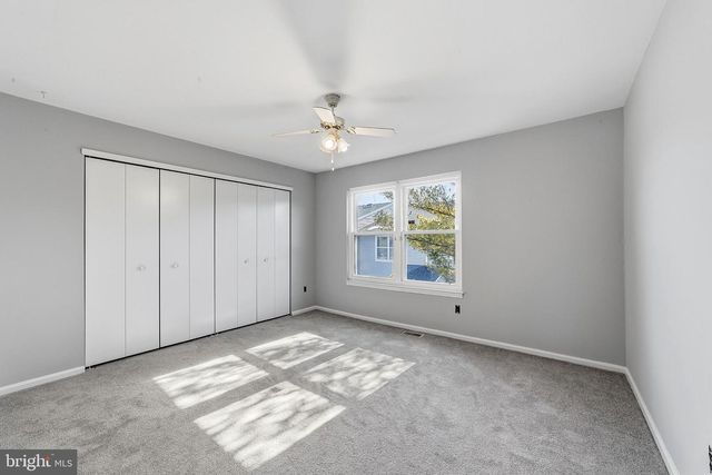 401 PARK PLACE DR, Cherry Hill, NJ 08002