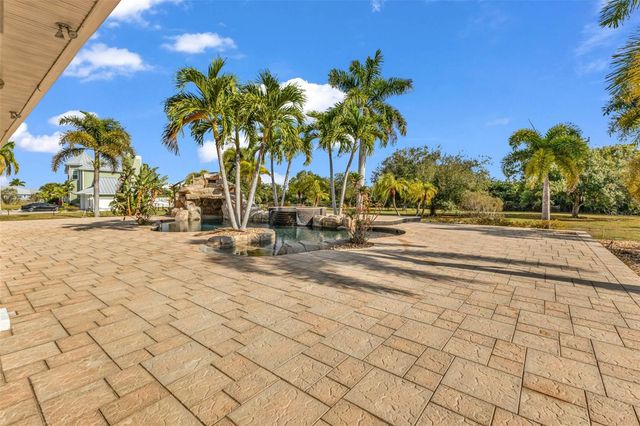 5595 RIVERSIDE DRIVE, Punta Gorda, FL 33982