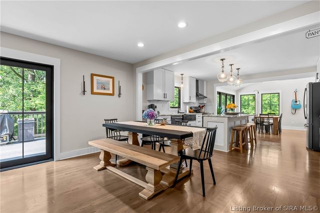 1611 Woodland Road, New Albany, IN 47150