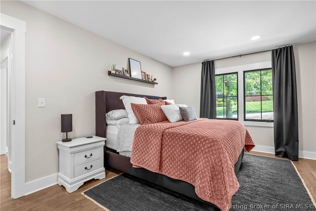 1611 Woodland Road, New Albany, IN 47150