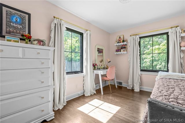 1611 Woodland Road, New Albany, IN 47150