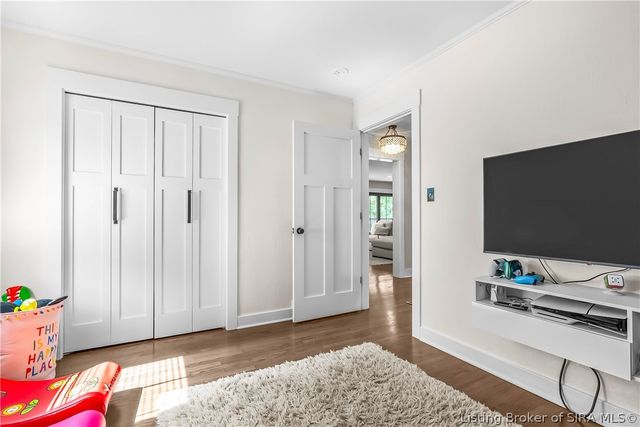1611 Woodland Road, New Albany, IN 47150
