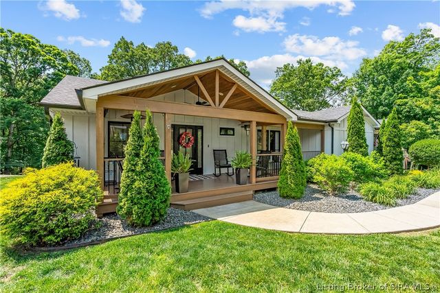 1611 Woodland Road, New Albany, IN 47150