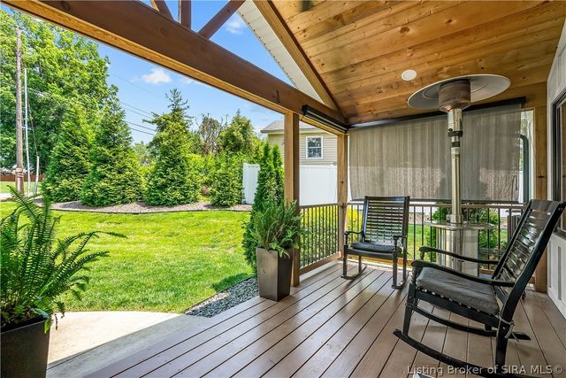 1611 Woodland Road, New Albany, IN 47150