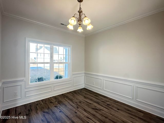 2029 Bluewater Boulevard, New Bern, NC 28562