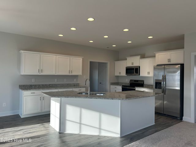 2029 Bluewater Boulevard, New Bern, NC 28562