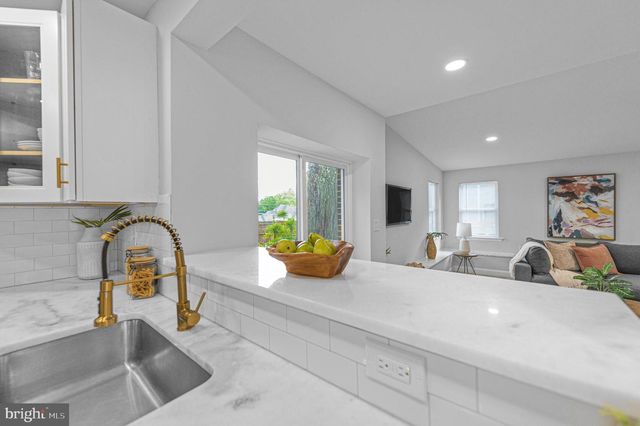 706 MOREDON RD, Jenkintown, PA 19046