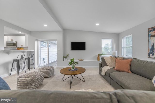 706 MOREDON RD, Jenkintown, PA 19046