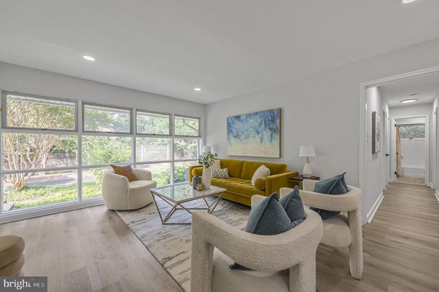 706 MOREDON RD, Jenkintown, PA 19046