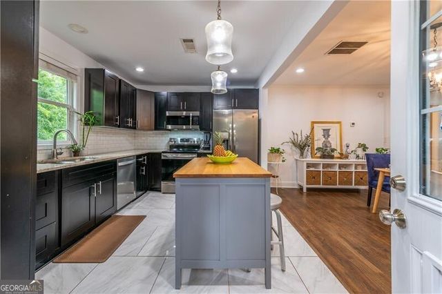 1760 Rogers Avenue SW, Atlanta, GA 30310