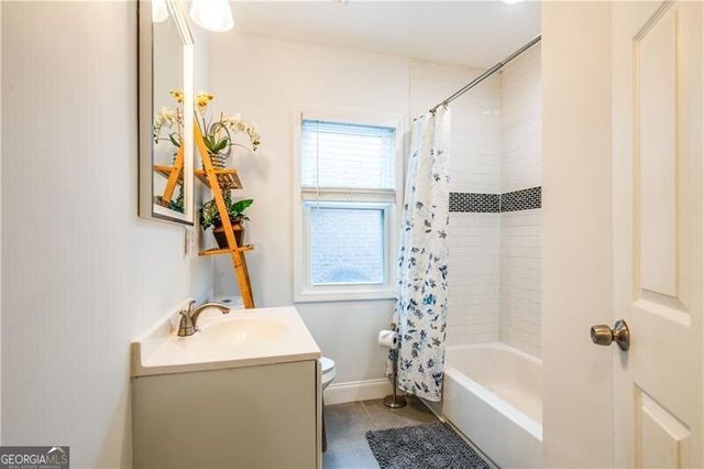 1760 Rogers Avenue SW, Atlanta, GA 30310