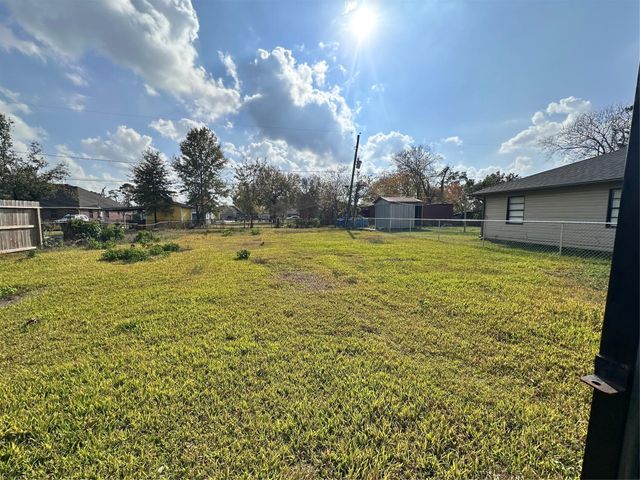 13430 Orleans Street, Houston, TX 77015