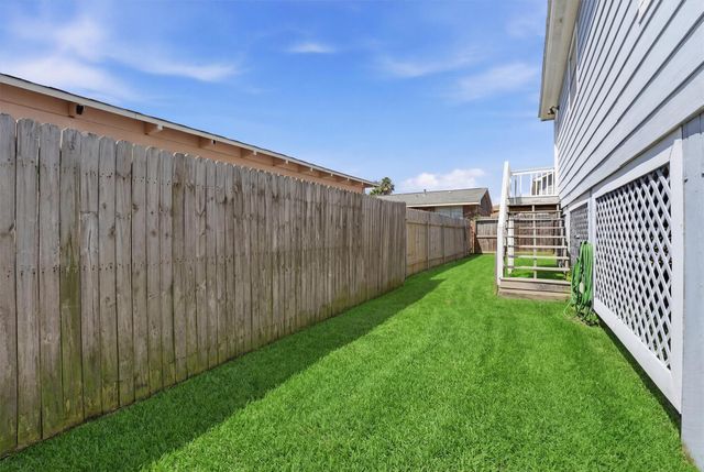 2311 56th Street, Galveston, TX 77551