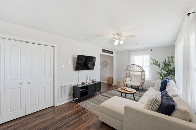 2311 56th Street, Galveston, TX 77551