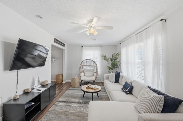 2311 56th Street, Galveston, TX 77551