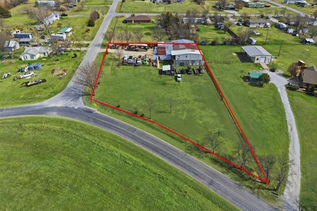 6338 N Bob White Way, Sanger, TX 76266