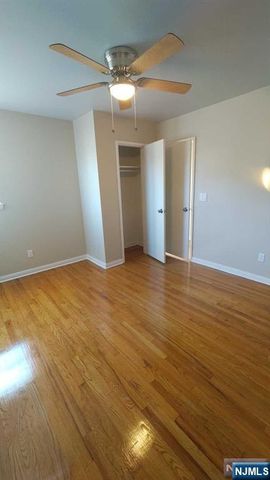 100 1E Clinton Place, Hackensack, NJ 07601
