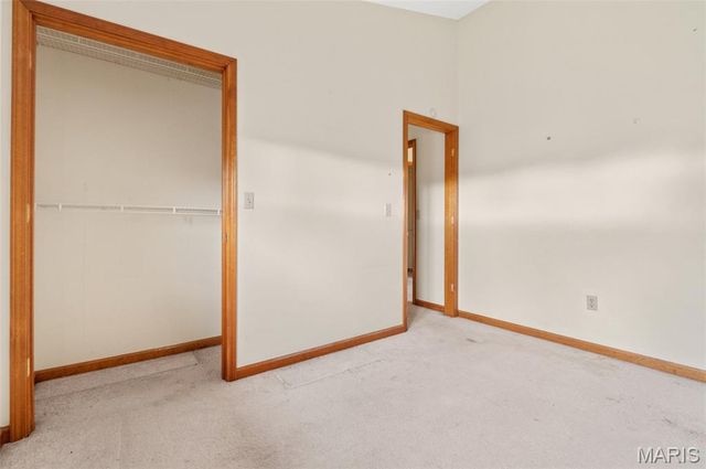 2718 Bryden, Alton, IL 62002