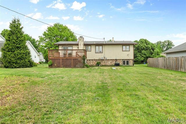 2718 Bryden, Alton, IL 62002