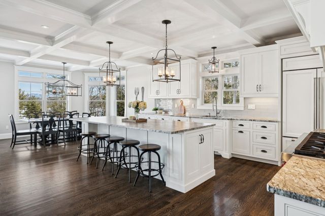 18 Bay Ridge Drive, Meredith, NH 03253