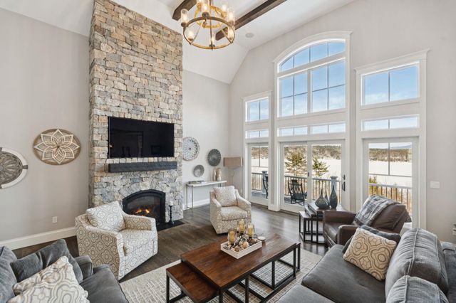 18 Bay Ridge Drive, Meredith, NH 03253