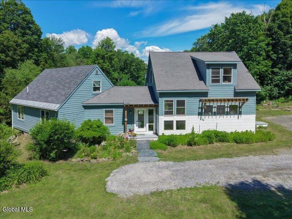 78 Condon Road, Stillwater, NY 12170