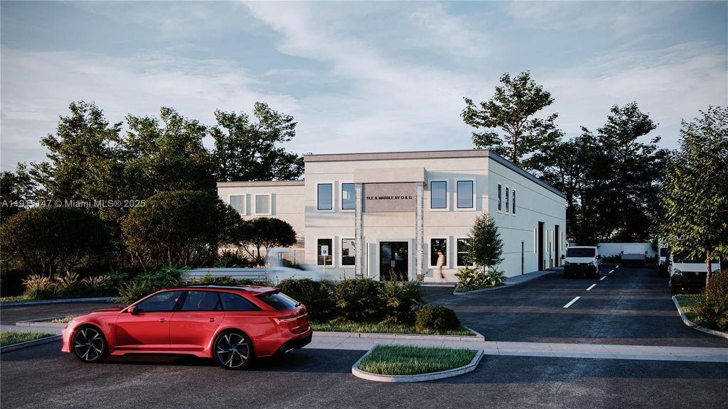 684 SW 7th Ter, Dania Beach, FL 33004