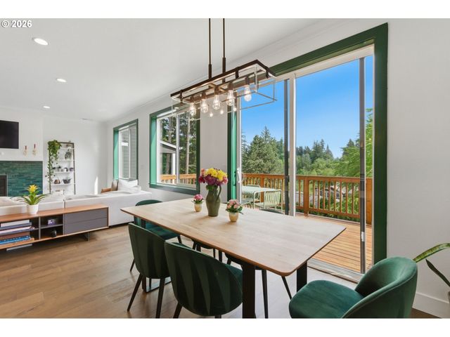 1332 Nw 116TH Ave, Portland, OR 97229