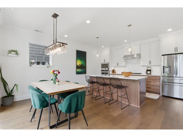1332 Nw 116TH Ave, Portland, OR 97229
