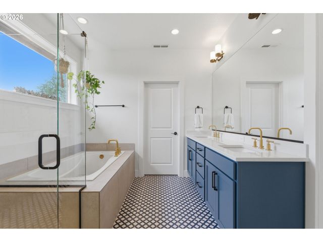 1332 Nw 116TH Ave, Portland, OR 97229