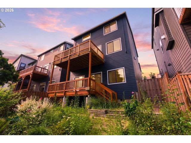 1332 Nw 116TH Ave, Portland, OR 97229