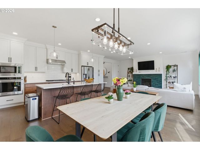 1332 Nw 116TH Ave, Portland, OR 97229