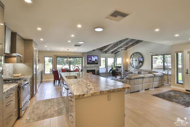 72550 Rolling Knoll Drive, Palm Desert, CA 92260