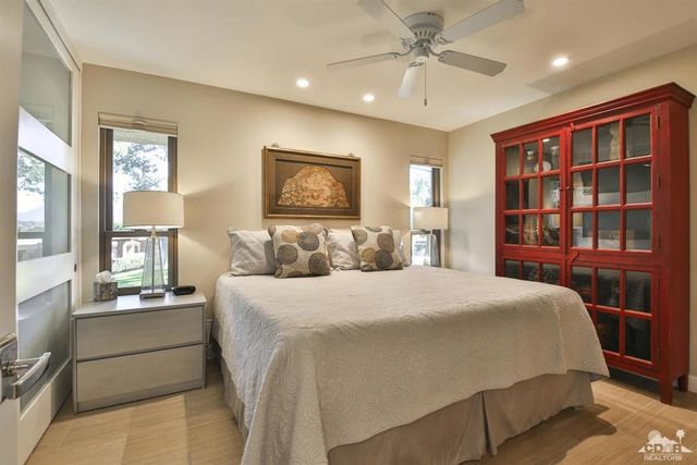 72550 Rolling Knoll Drive, Palm Desert, CA 92260