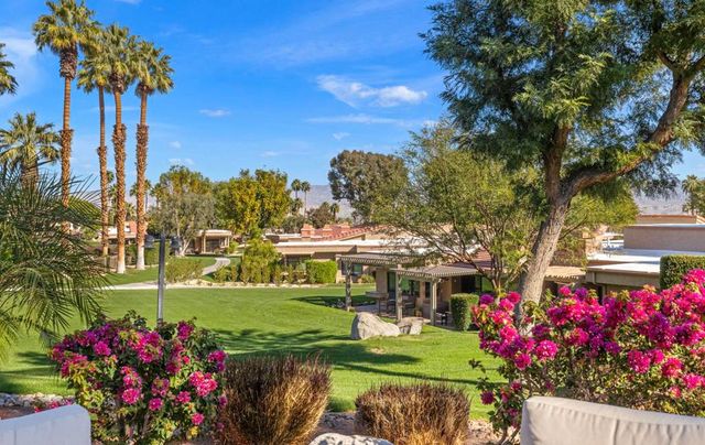 72550 Rolling Knoll Drive, Palm Desert, CA 92260