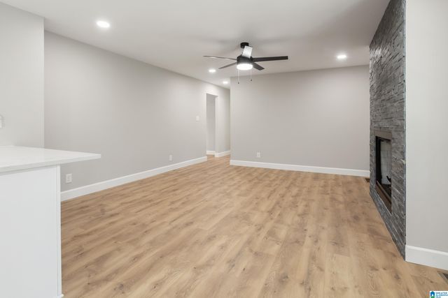 131 FOREST DRIVE, Warrior, AL 35180