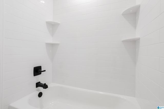 131 FOREST DRIVE, Warrior, AL 35180