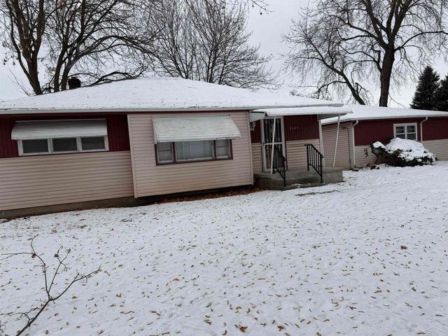 2609 S Outer Drive Drive, Saginaw, MI 48601