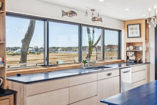 1681 Ocean Boulevard, Rye, NH 03870