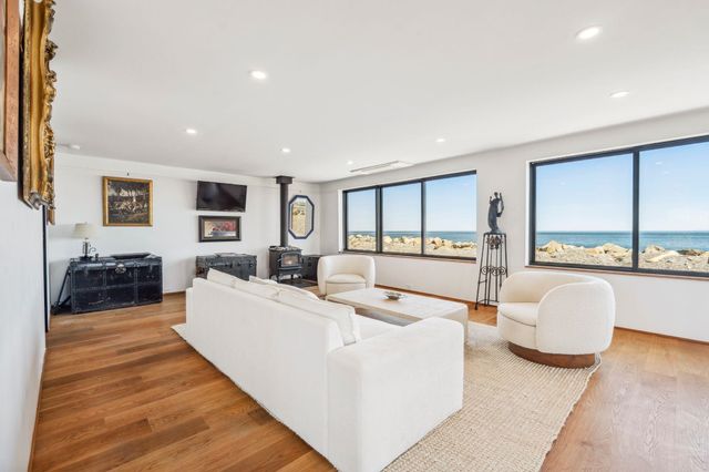 1681 Ocean Boulevard, Rye, NH 03870