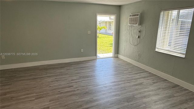 220 NW 12th Street 4, Pompano Beach, FL 33060