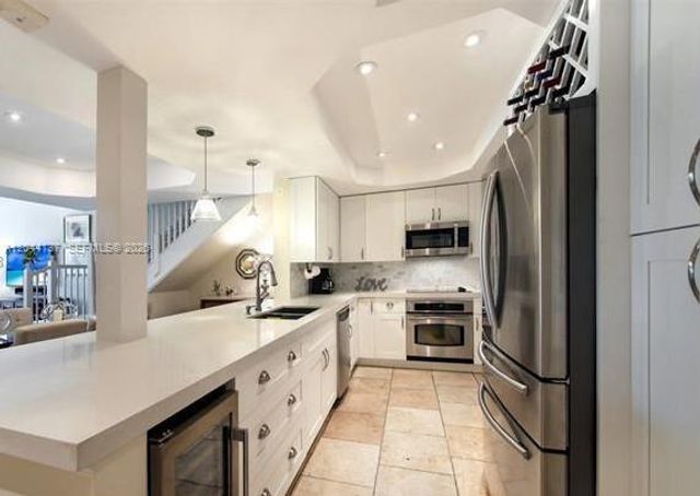 7622 SW 102nd Street 120, Pinecrest, FL 33156