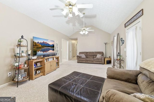 37 Cheatham Bluff, Jefferson, GA 30549