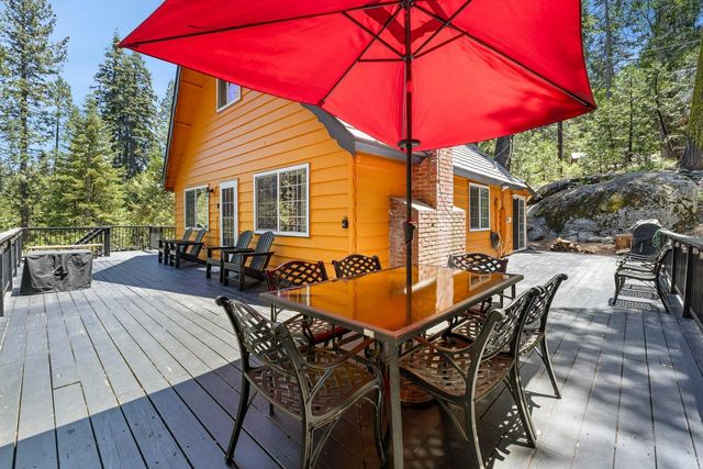 41842 Black Oak Way, Shaver Lake, CA 93664