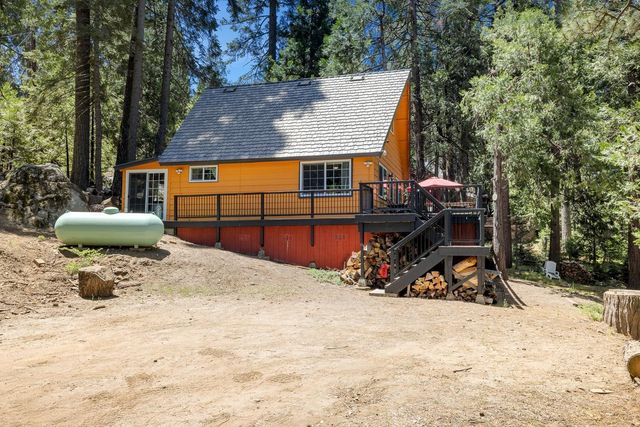 41842 Black Oak Way, Shaver Lake, CA 93664