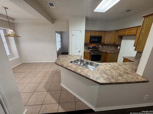 5922 Spring Buck, San Antonio, TX 78247