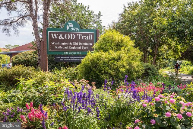 408 COUNCIL DR NE, Vienna, VA 22180