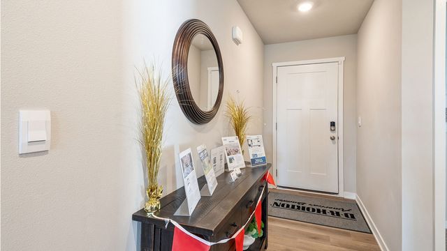 1004 NE Deerfield Drive, Ankeny, IA 50021