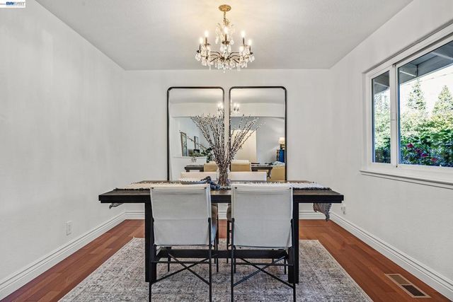 607 607 Brookside Dr, Danville, CA 94526